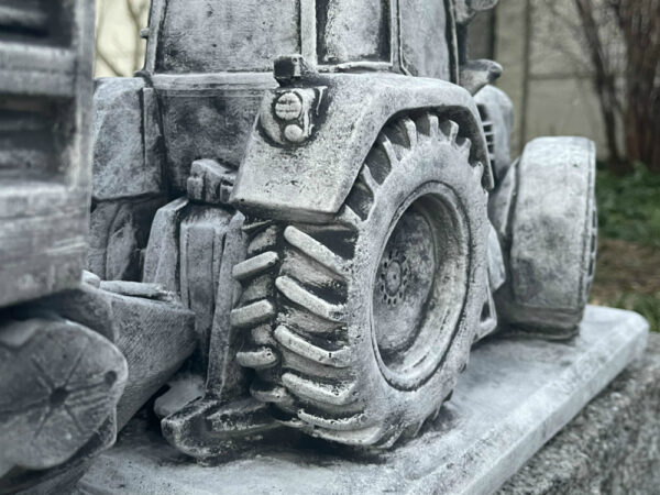 Blumentopf Beton gross, Traktor mit Anhänger zum Bepflanzen 10
