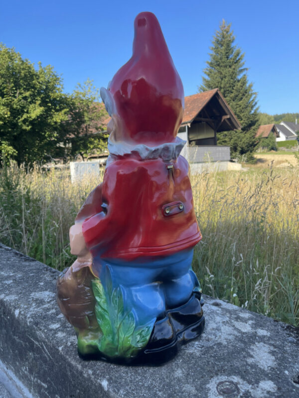 Grosser XXL Gartenzwerg mit Korb als Blumentopf, 75cm hoch 5
