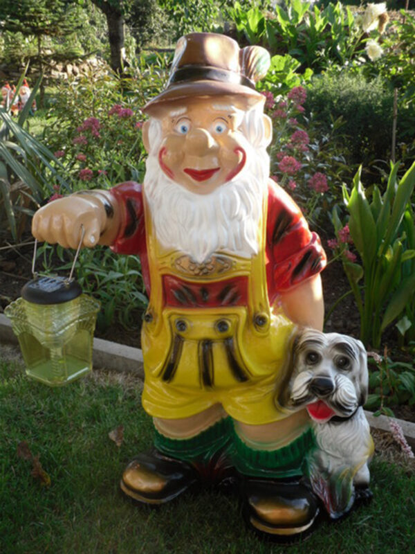 Grosser Gartenzwerg beleuchtet, Bayer mit Laterne+Hund, H:70cm