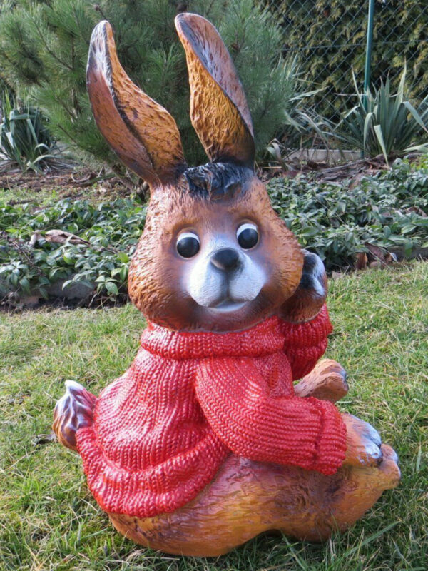 Hasenfigur mit Pulli für Osterdeko, 50 cm hoch