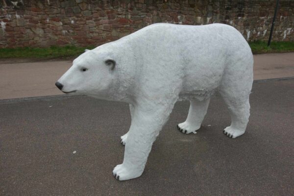 Deko Eisbär lebensgross, 190 cm lang 4