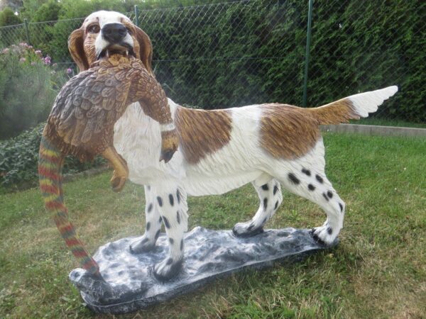 Jagdhund mit Beute als Gartendeko für den Jäger, 125cm lang 10