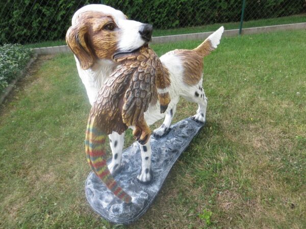 Jagdhund mit Beute als Gartendeko für den Jäger, 125cm lang 6