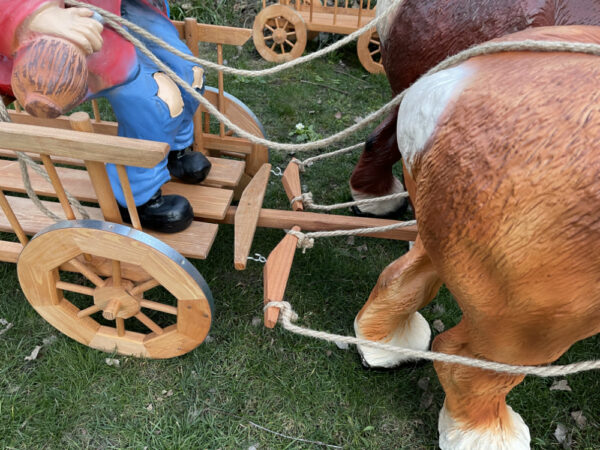 Pferde Figuren Deko mit Wagen 2-Achser und Kutscher, 200 cm 9