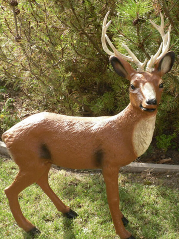 Hirschfigur für die Gartendeko, 95 cm hoch