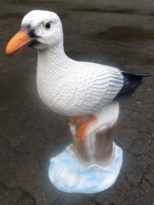 Deko Möwe auf Buhnenpfahl, 60 cm hoch