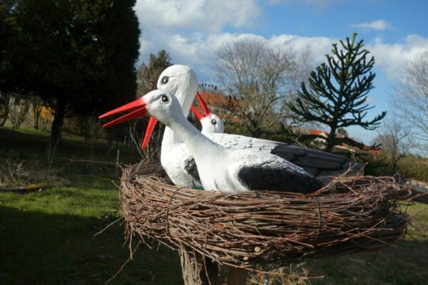 3er Storchenfamilie im Nest als Gartendeko, Ø 80 cm 8