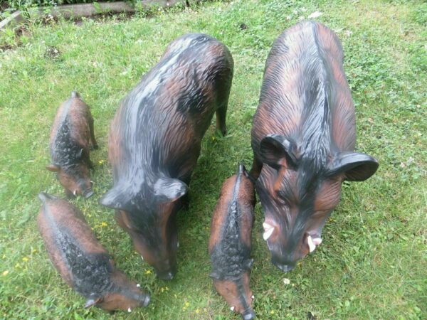 Wildschwein-Rotte mit Keiler, Bache, 3 Frischlinge, Gartendeko 7